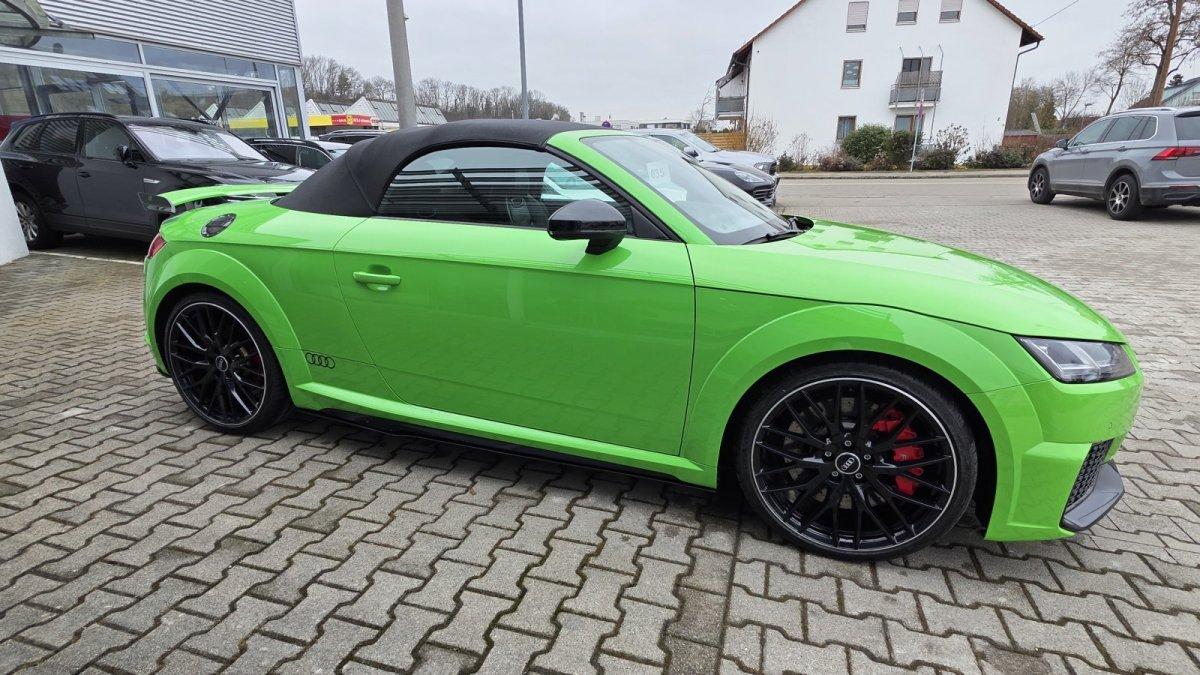 Audi TT RS 2.5 TFSI quattro Roadster  S-tronic Navi M