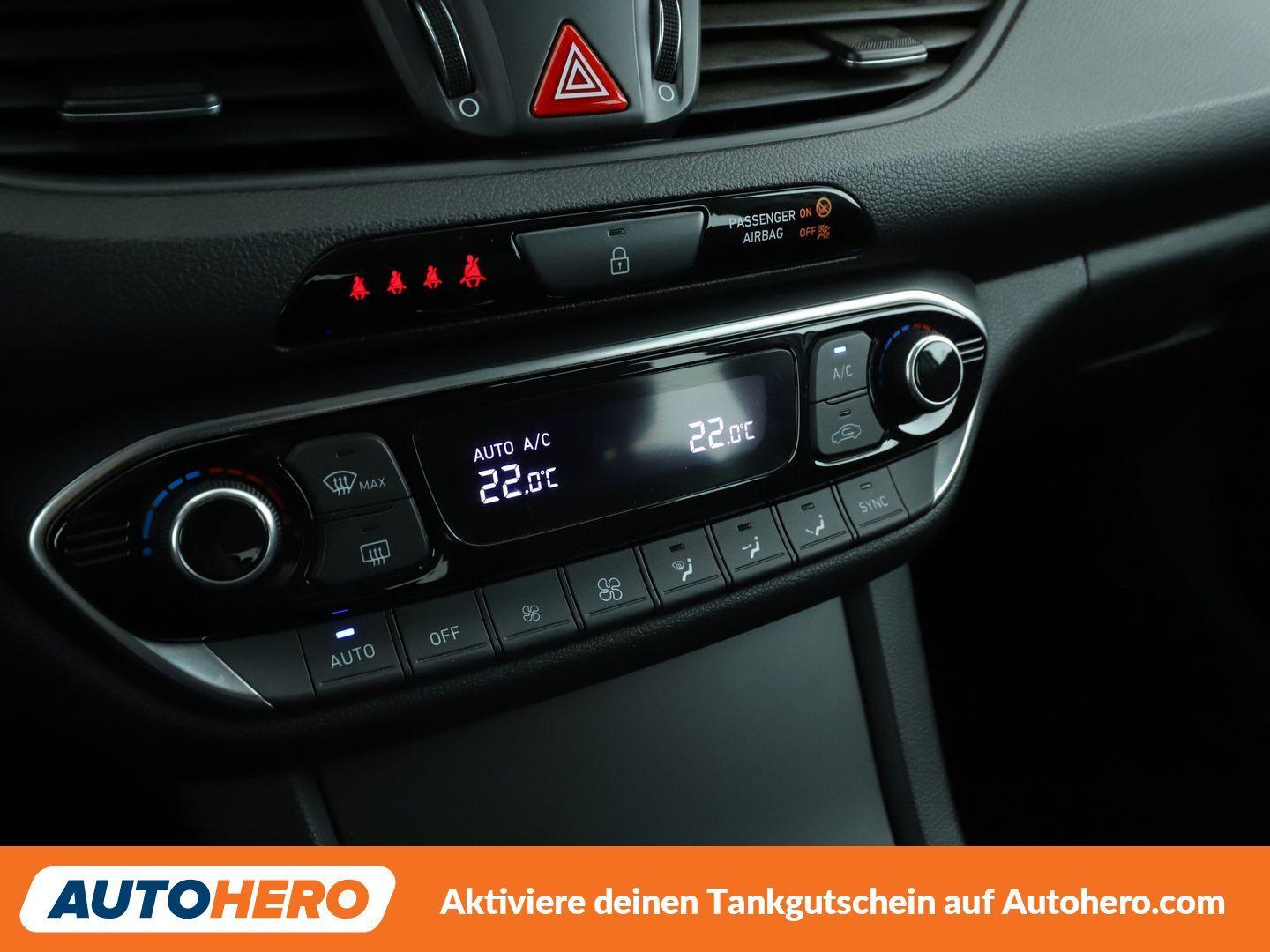 Hyundai i30 1.4 TGDI Premium Aut.*NAVI*LED*ACC*SPUR*