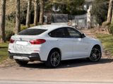 BMW X4 xDrive30d  M  - BMW X4 mit Diesel-Antrieb: Geländewagen, 30d