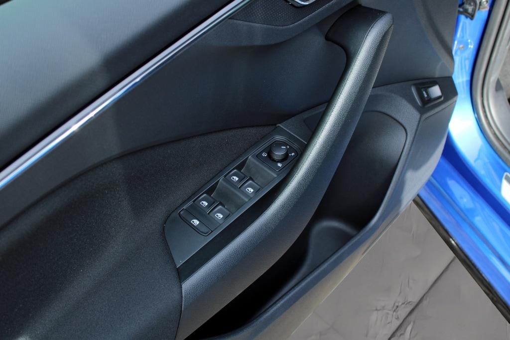 Skoda Kamiq Monte Carlo 1.5TSI DSG Monte LED PANO NAVI, миниатюра 9