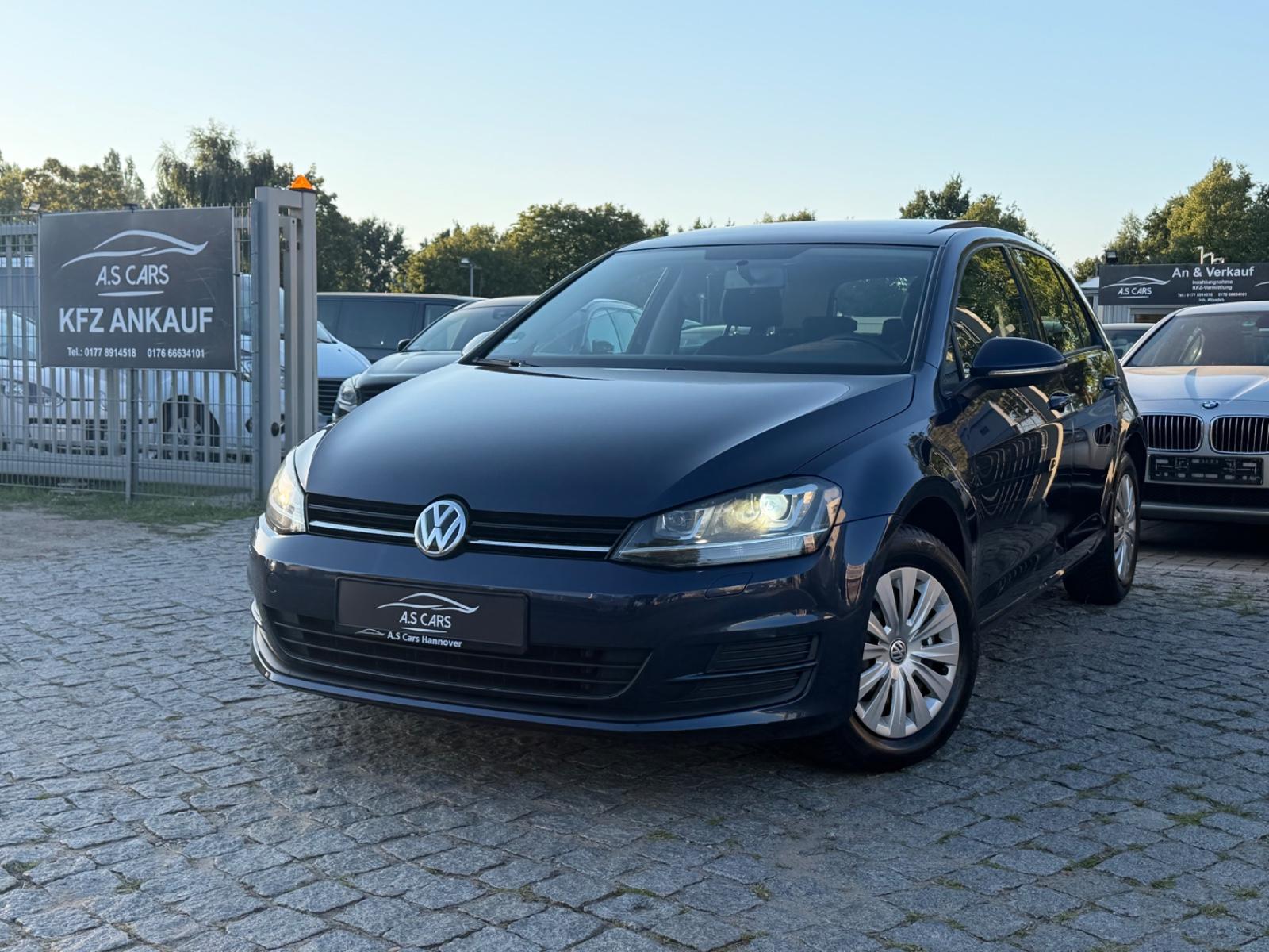 Volkswagen Golf VII Lim. Trendline BMT
