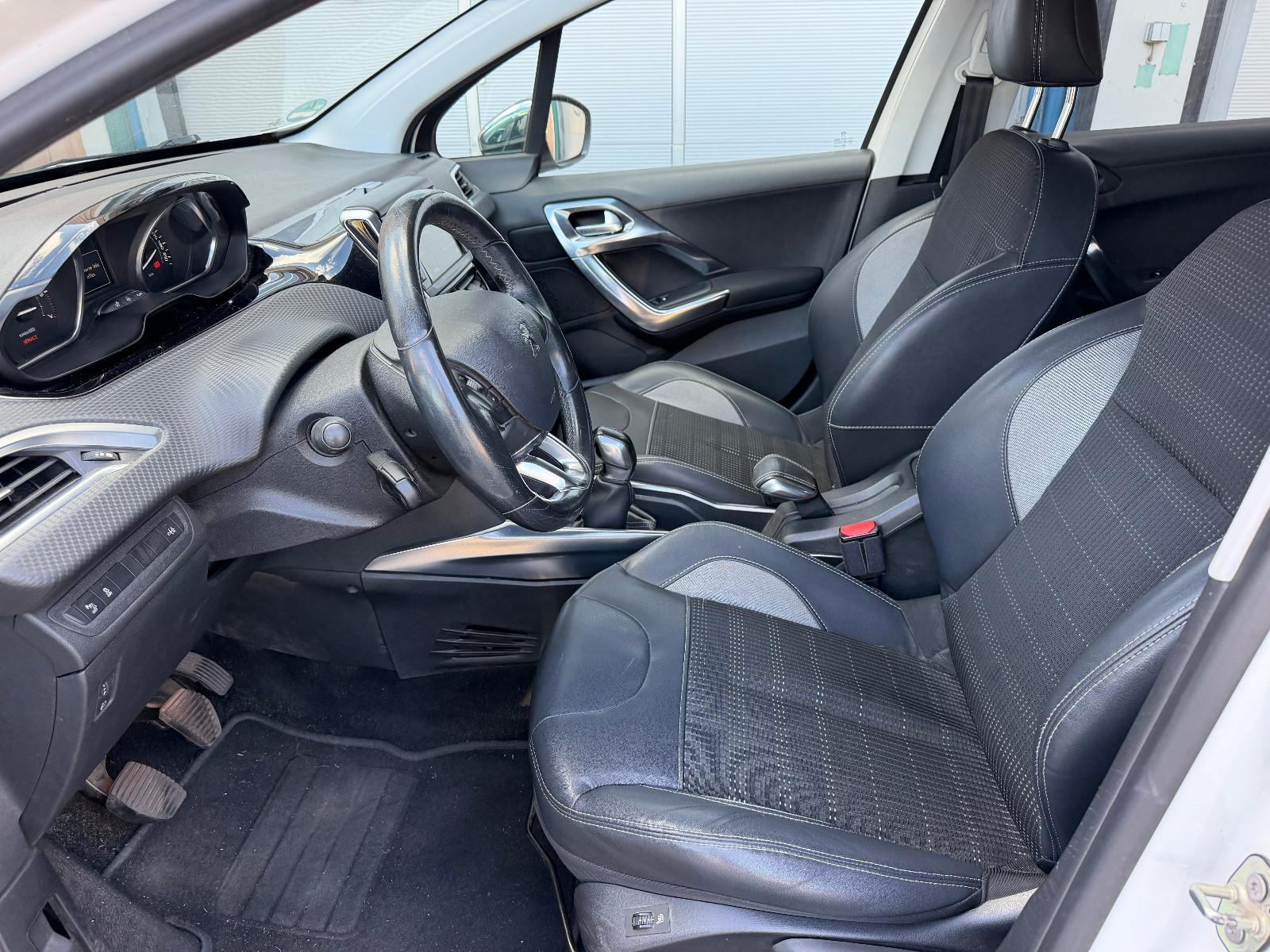 Peugeot 2008 Allure,Shz,PDC,Klimaautomatik