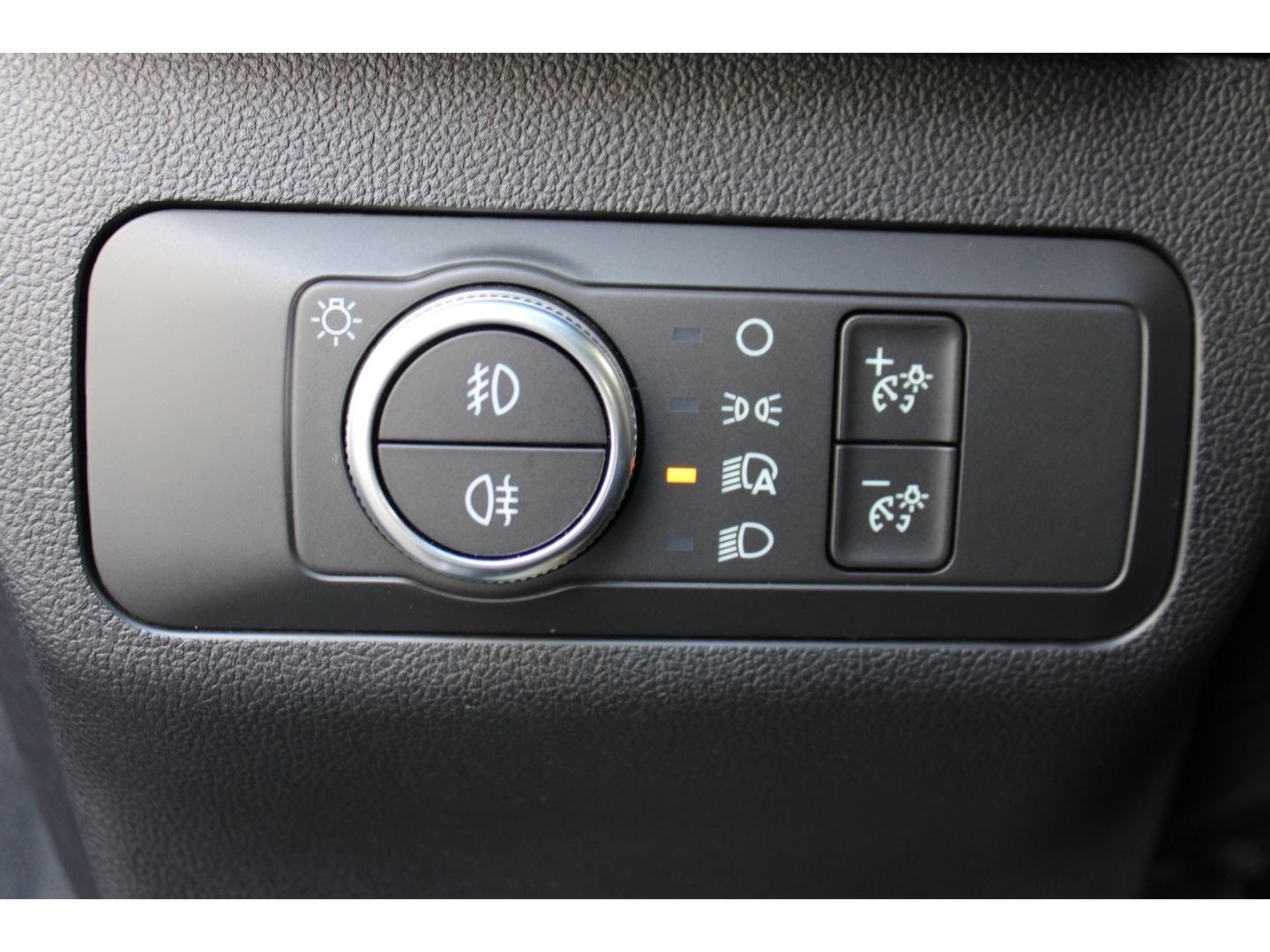 Fahrzeugabbildung Ford Kuga Titanium 2.0 EcoBlue 4x4 LED HeadUp Navi RF