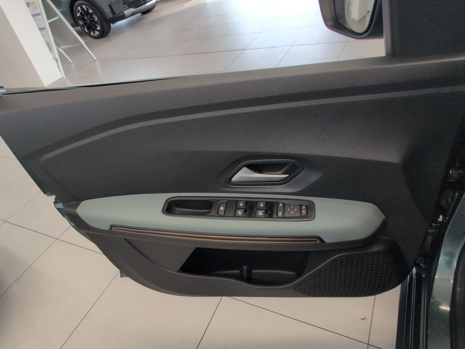 DACIA Sandero Stepway Extreme Eco-G 120 Benzin/Gas – Bild 33
