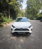 Toyota RAV 4 - scheckheftgepflegt, Garagenfahrzeug - gebrauchte Toyota RAV 4 aus dem Jahr 2020