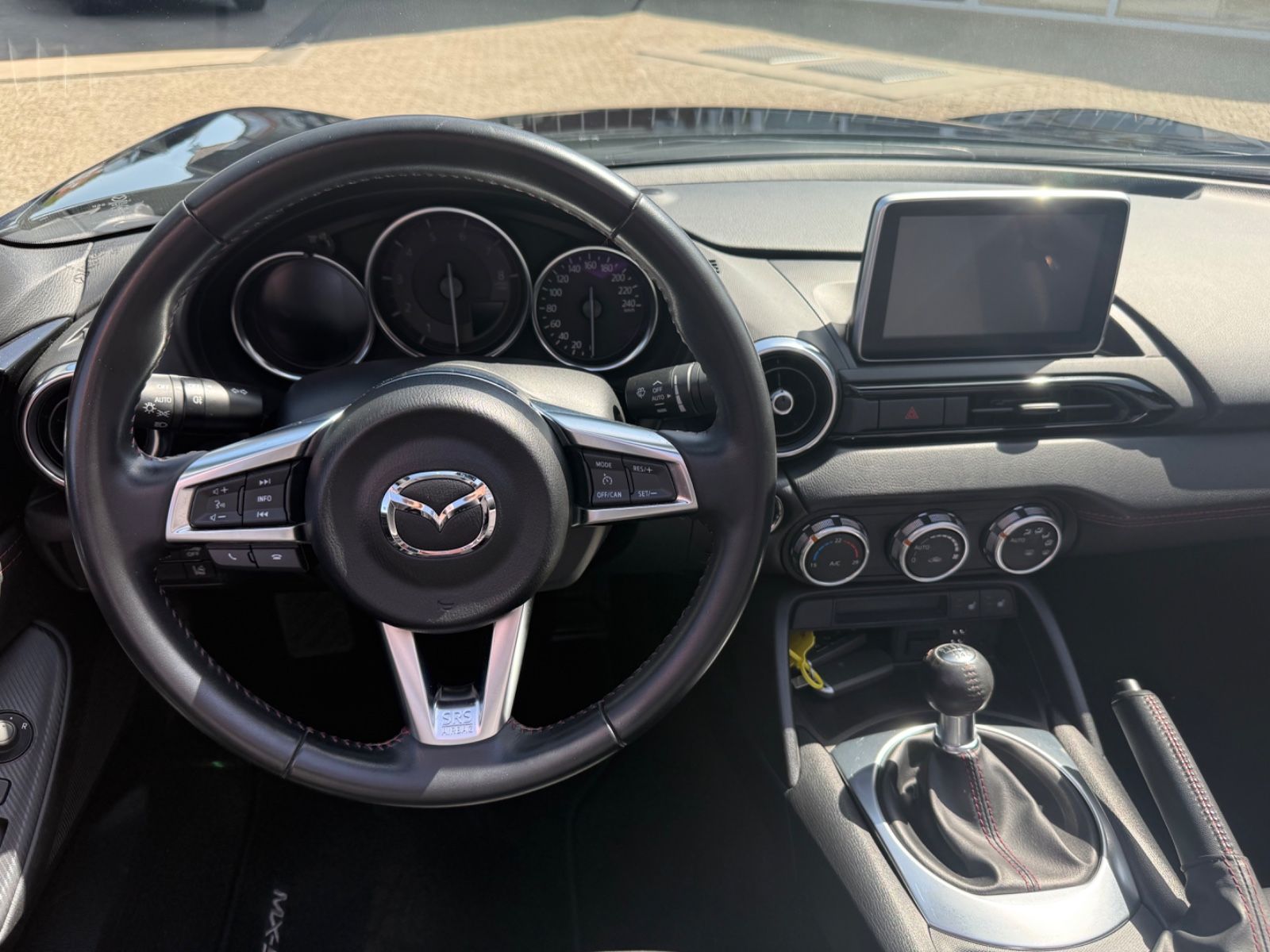 Fahrzeugabbildung Mazda MX-5 Sports-Line 2.0 SKYACTIV-G 160 Bose/LED