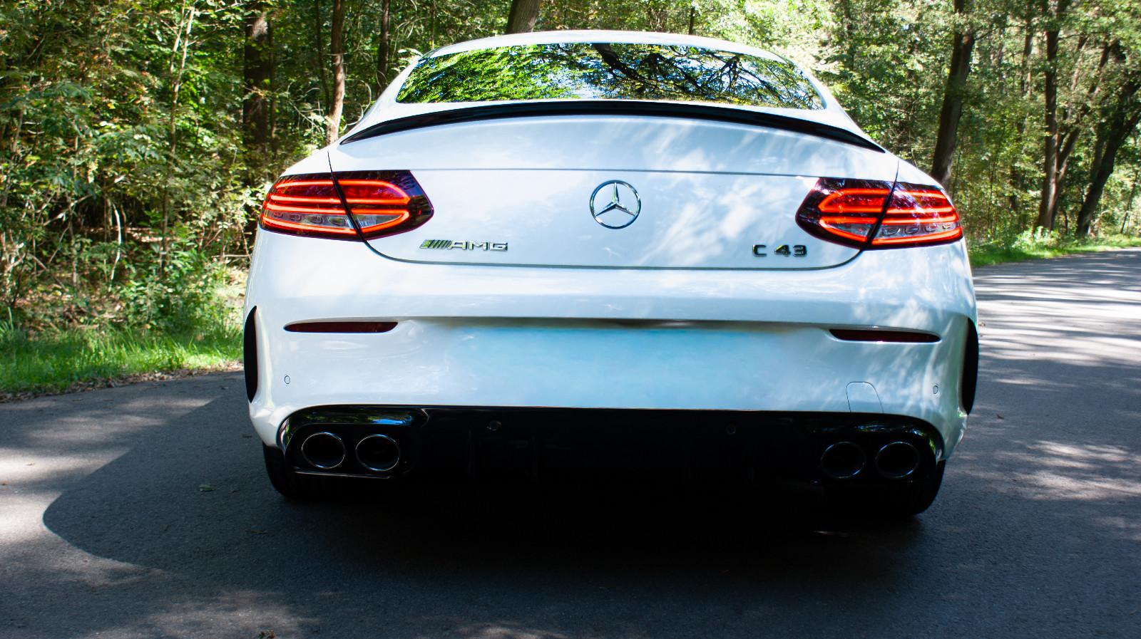 Mercedes-Benz C43 AMG Coupé PerfAGA*BURM*PANO*MULTIBEAM*360*JS