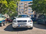 Volvo XC90 D5 AWD Geartronic Executive 10.000€ - Volvo XC90: Executive
