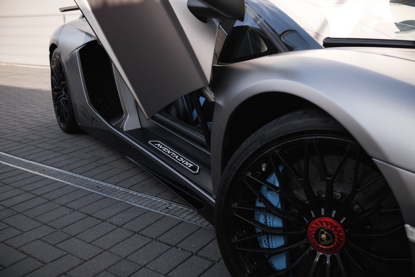 Fahrzeugabbildung Lamborghini Aventador LP 750-4 Superveloce Roadster