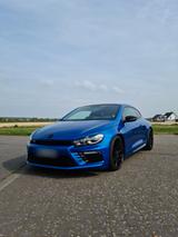 Volkswagen Scirocco 2.0 TSI DSG R R - Volkswagen Scirocco R mit Benzin-Antrieb