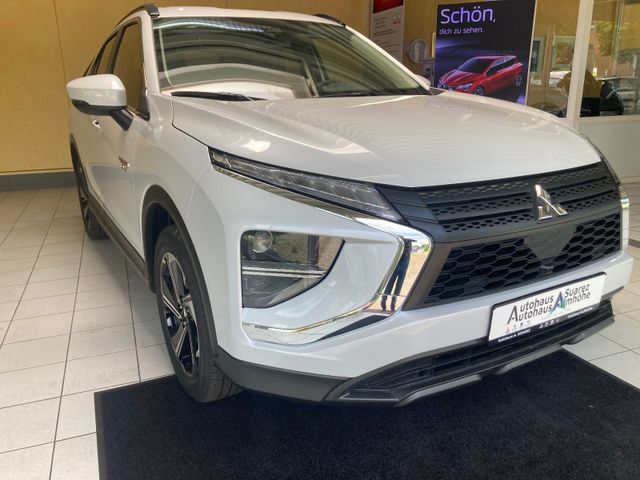 Mitsubishi Eclipse Cross Basis Hybrid 4WD