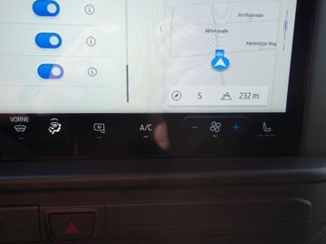 Bild 22 Ford Transit Custom L2 DOKA Trail STHZ SHZ NAVI LED