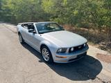 Ford Mustang - Ford Mustang aus 2005: Cabrio