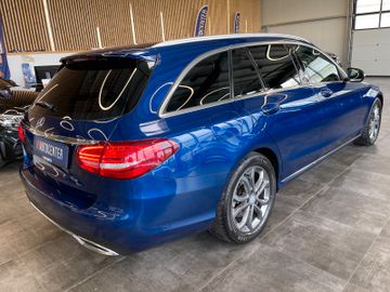 Mercedes-Benz C 300 T BlueTec Hybrid  h *LED*AHK*PANO*360°*