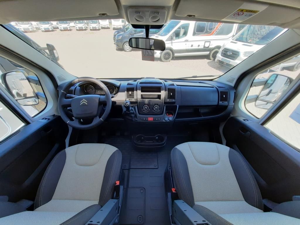 Fahrzeug Übersicht 18 Fahrzeugabbildung Hobby Optima ONTOUR T65 HKM Verfüg./GFK/DuoControl/XPS