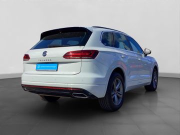 Volkswagen Touareg - 3