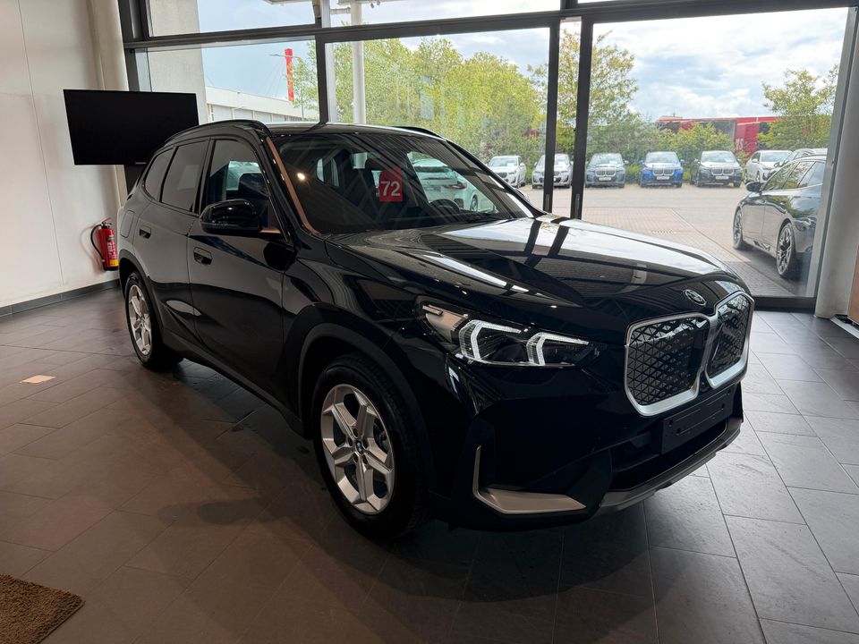 BMW iX1 - Bild 4