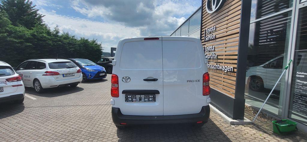 Toyota Proace 1,5-l-D-4D L1 Meister