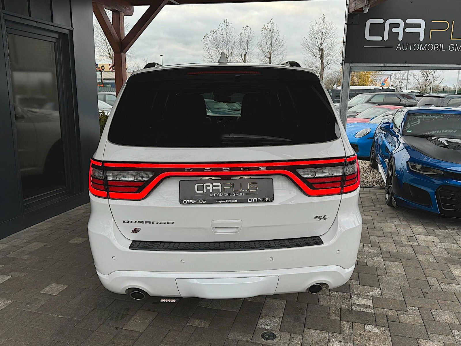 Fahrzeugabbildung Dodge Durango 5.7 V8 SRT R/T 4x4 Night-Paket Modell 22
