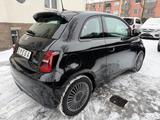 Fiat 500 e Icon 42kWh|KEYLESS|SPUR|1.HAND - Fiat 500e Gebrauchtwagen in Berlin