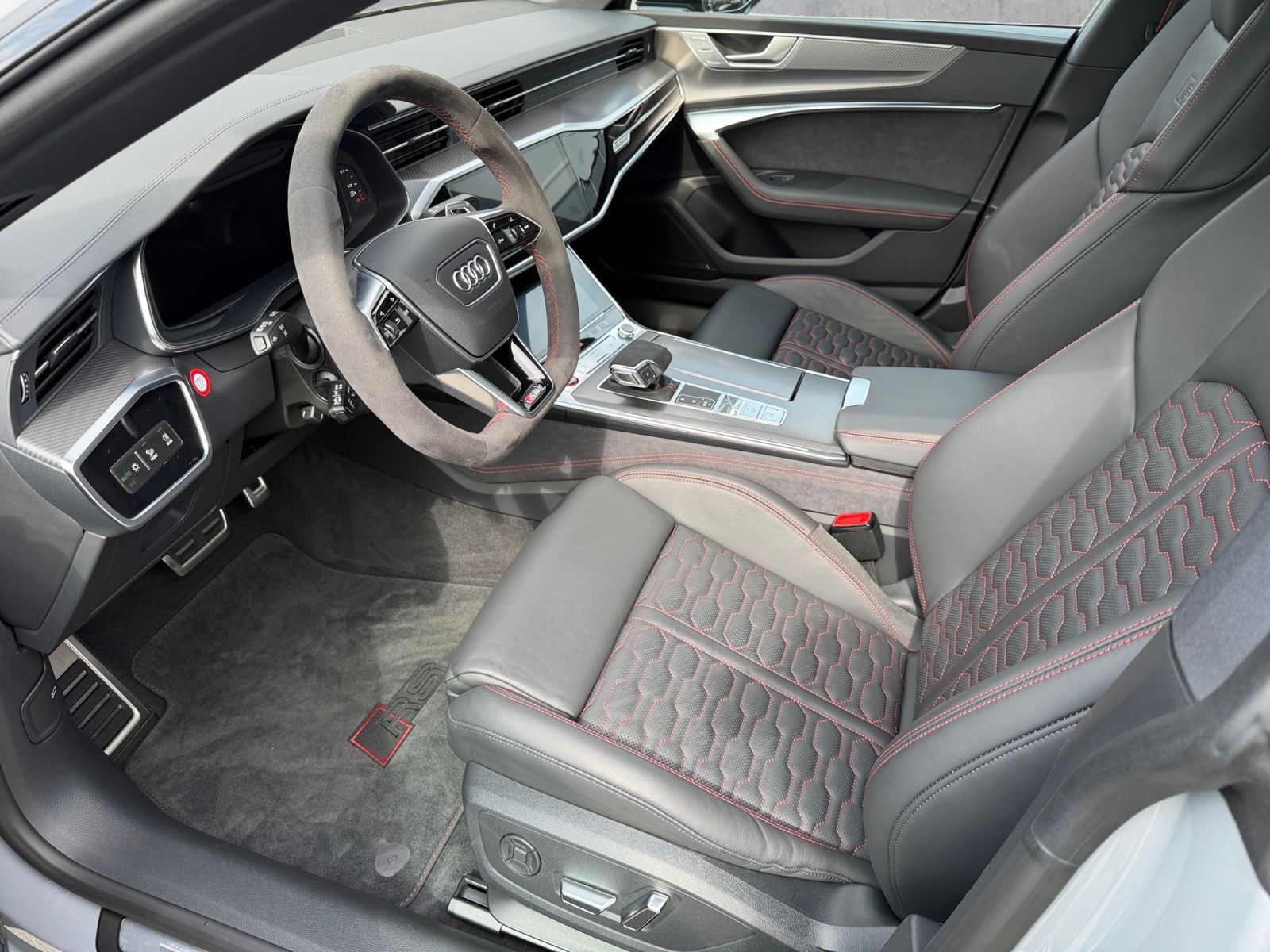 Audi RS7 - Bild 12