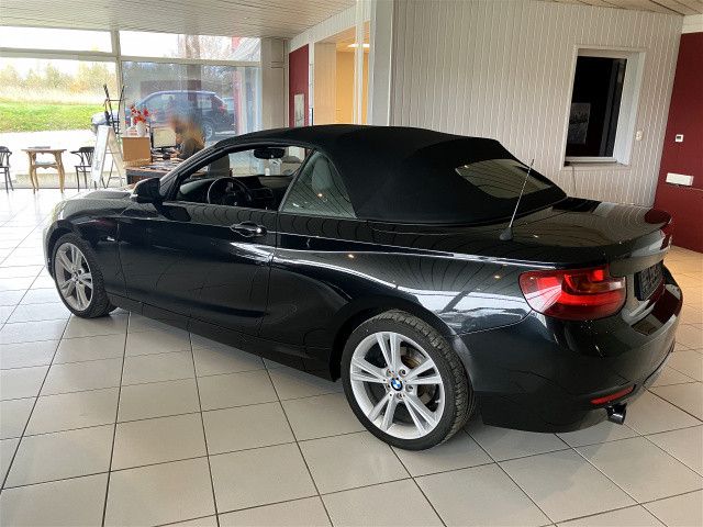 BMW 218iA Sport Line/Garantie/HU-Neu/1Hd/HiFi/Navi