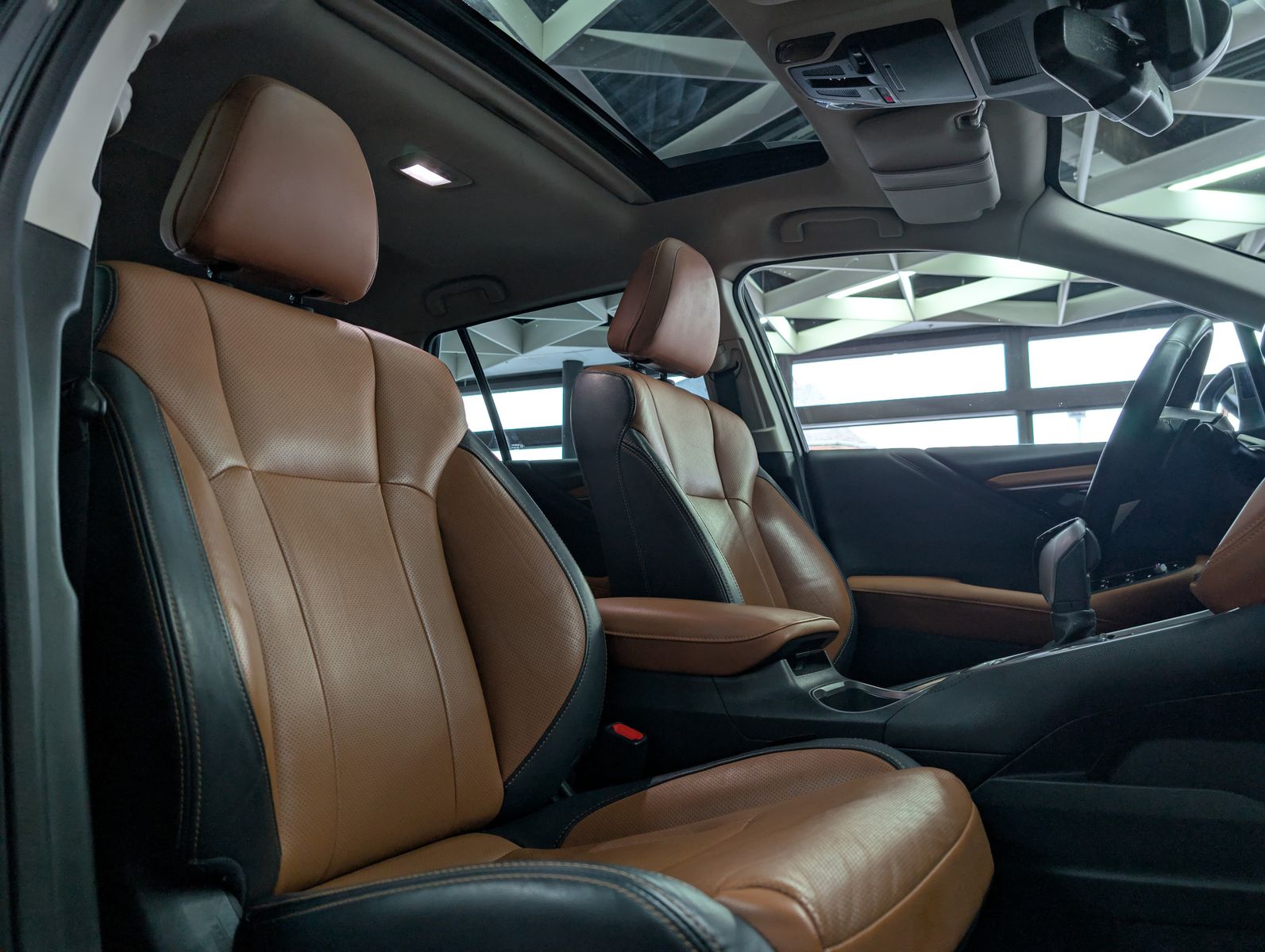 Fahrzeugabbildung Subaru Outback 2.5i Platinum EyeSight LED LEDER PANO TO