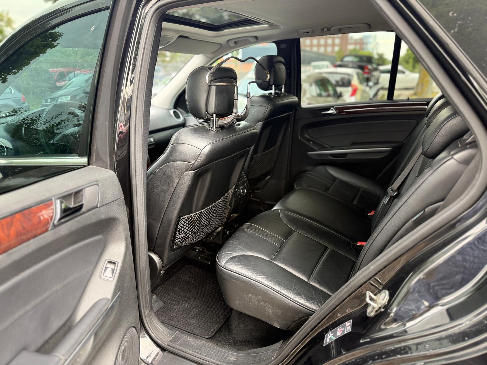 Mercedes-Benz ML 320