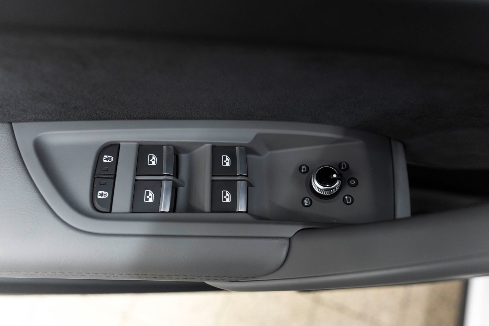 Fahrzeugabbildung Audi SQ5 Sportback 3.0L TFSI ACC 360° LED PANO MEMORY