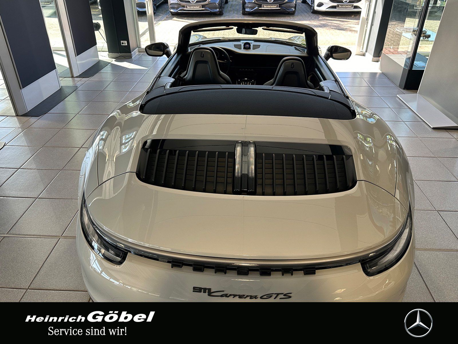 Fahrzeugabbildung Porsche 911 Carrera GTS Liftsystem, Hinterachslenkung