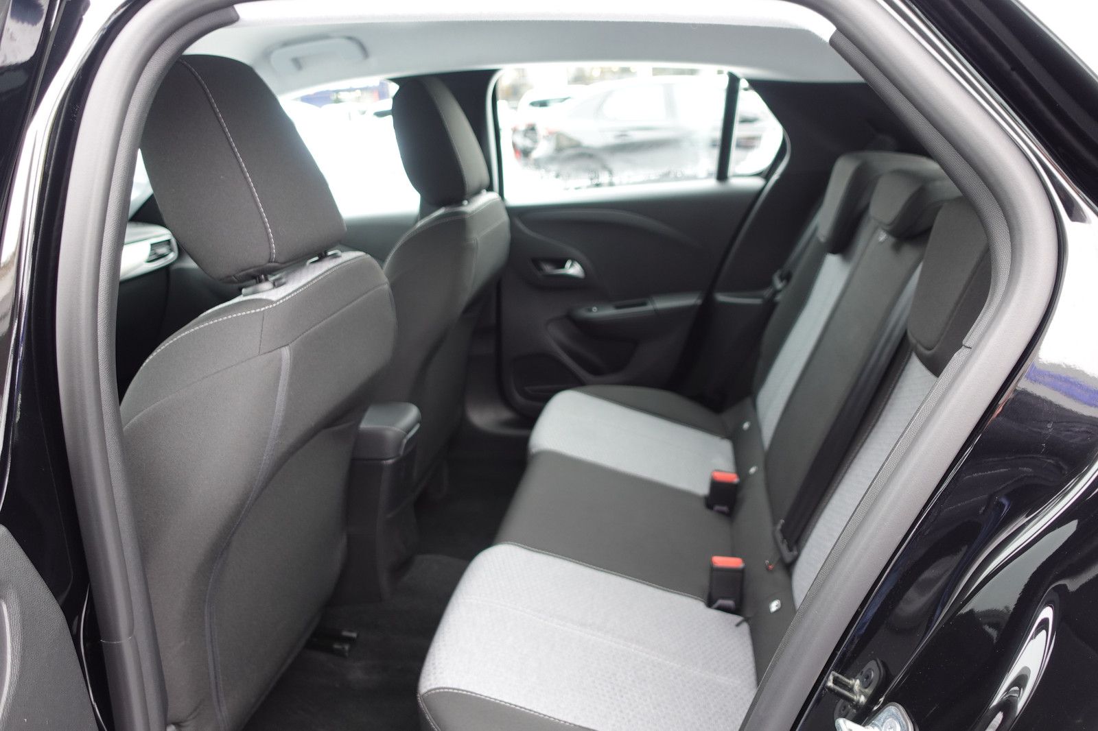 Fahrzeugabbildung Opel Corsa 1.2Turbo Allwetter,Sitzh.,Klima,PDC,Kamera
