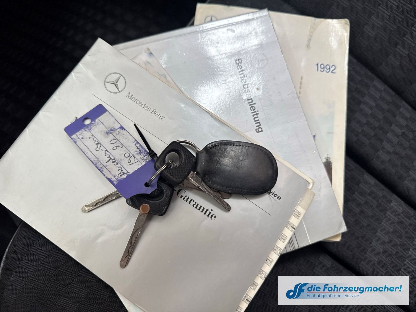 Fahrzeugabbildung Mercedes-Benz 190 Oldtimer Memory Sitze e-Sitze Klima el.SP eF