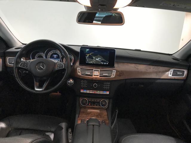 Mercedes-Benz CLS 350d NAV LED KAM SD LEDER PARK ASSIST