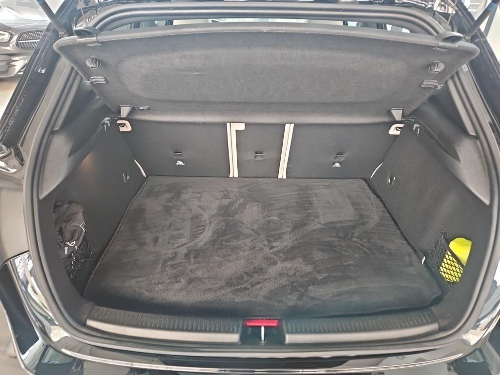 Fahrzeugabbildung Mercedes-Benz A 250 e Progressive Totw. Pano Memo LED 360° DAB