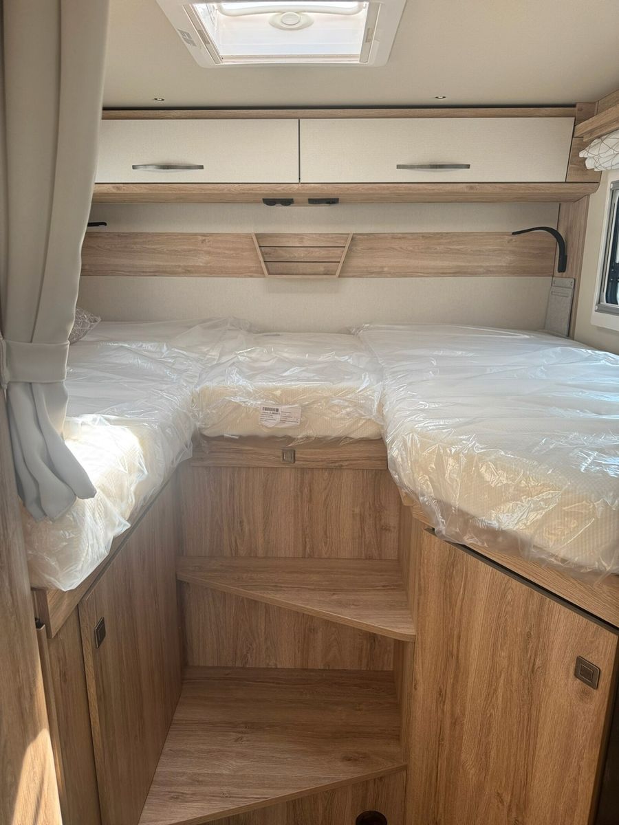 Fahrzeugabbildung Eura Mobil Profila T PT 695 EB Automatik, Mondial Pakete