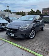 Opel Corsa E Edition - Opel Corsa aus 2015 mit Benzin-Antrieb: Kleinwagen