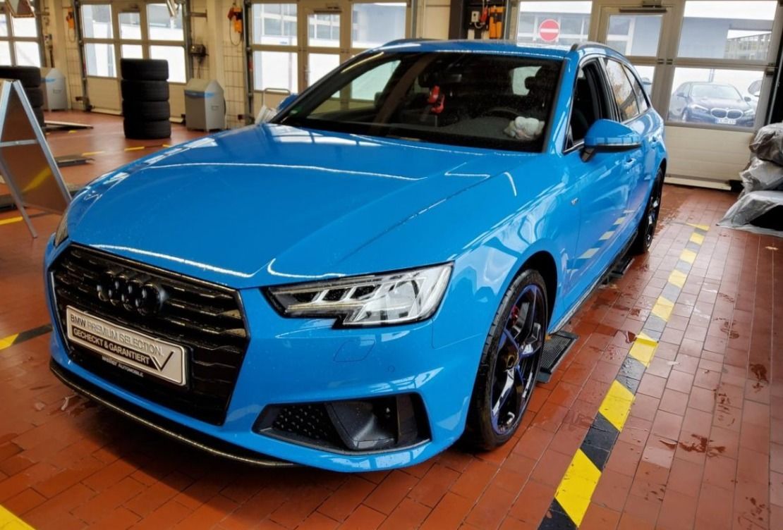 Fahrzeugabbildung Audi A4 Avant 45 TFSI quattro S-LINE TURBO-BLUE B&O