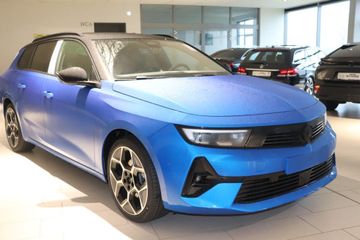 Fotografie 2 des Opel Astra Sports Tourer 1.2 Turbo GS