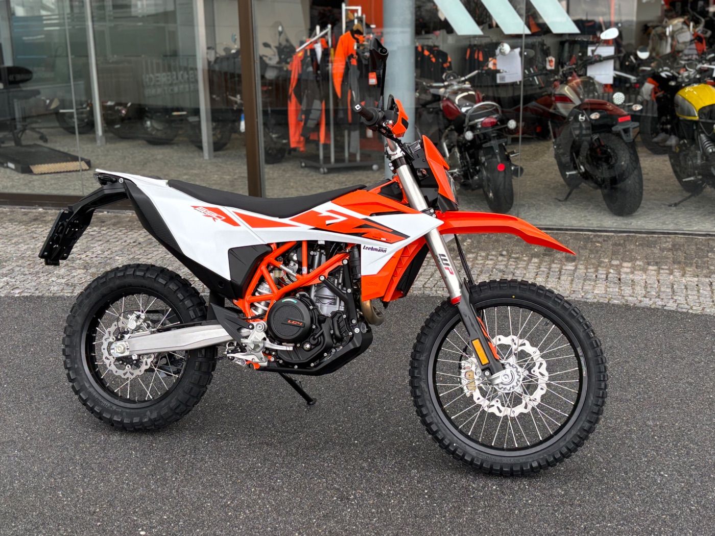 Fahrzeugabbildung KTM 690 Enduro R Modell 2026
