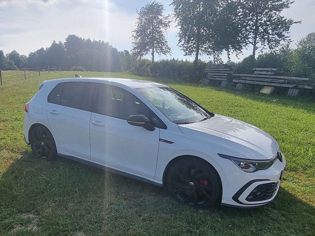 Image of Volkswagen Golf