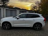 Volvo XC60 D5 AWD R Design  - Volvo XC60 in Duisburg