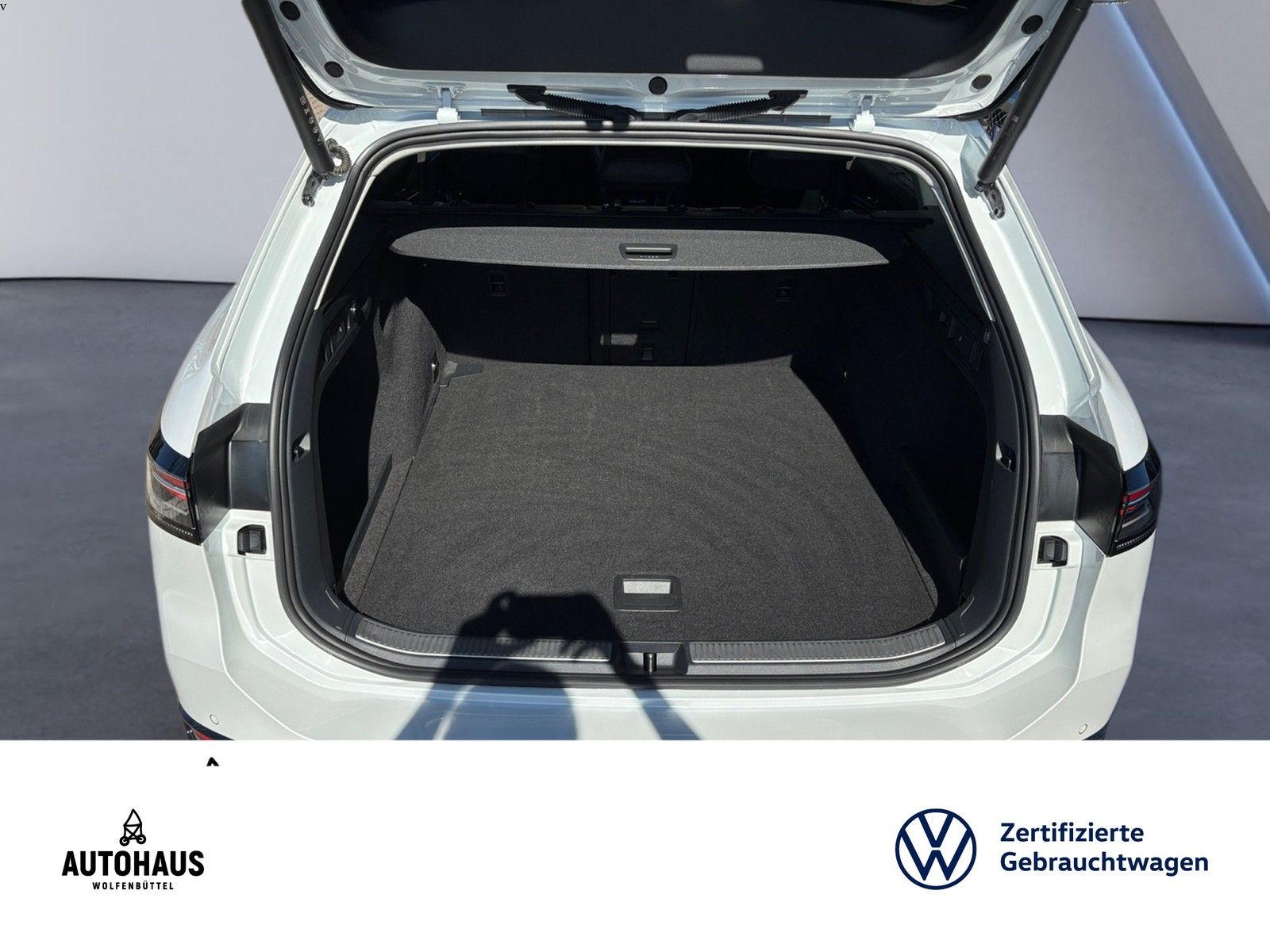 Volkswagen Passat Variant - Bild 15