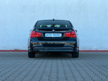 BMW 320 - 6