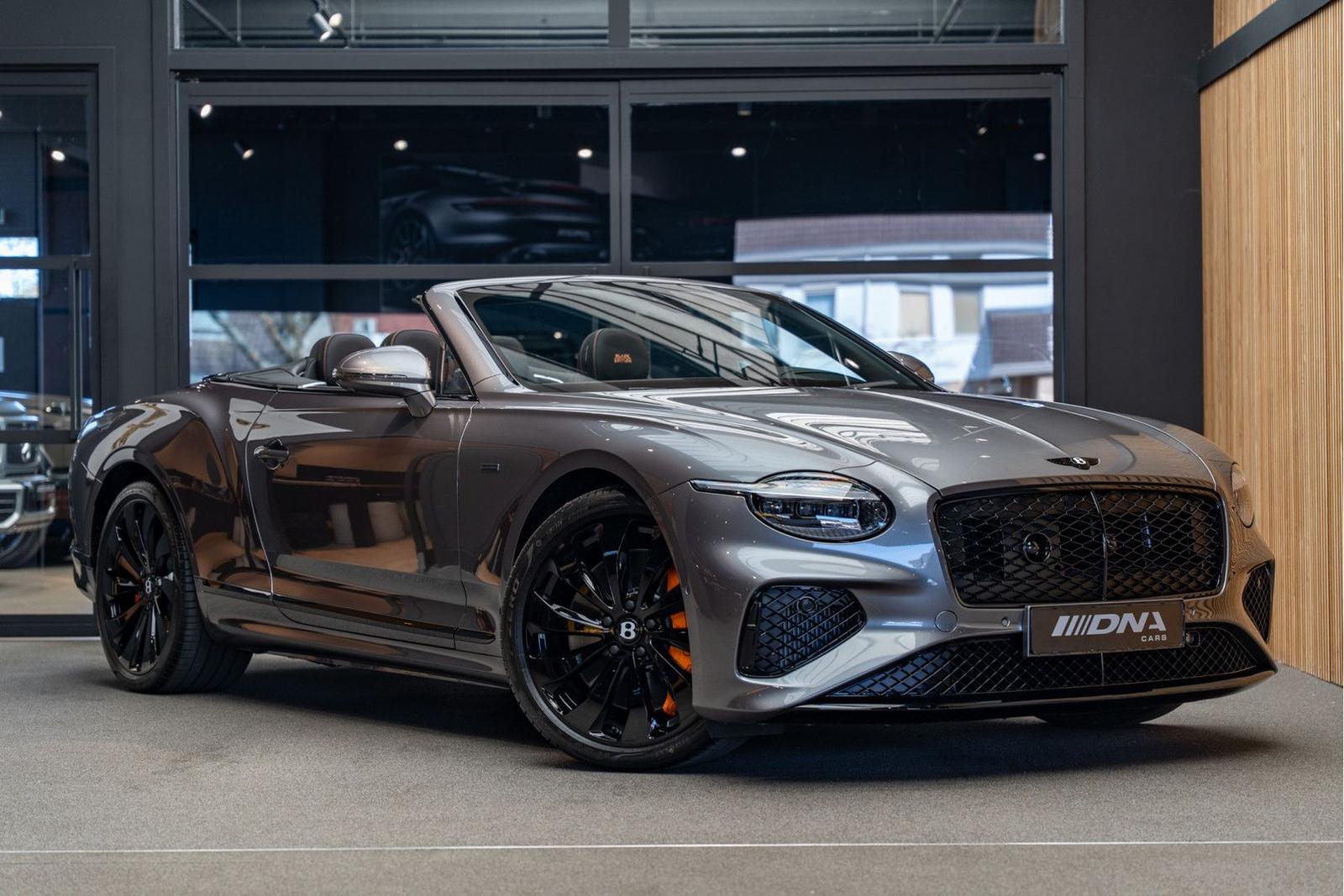 Bentley Continental GTC V8 Hybrid Black Edition 4.0 V8 H