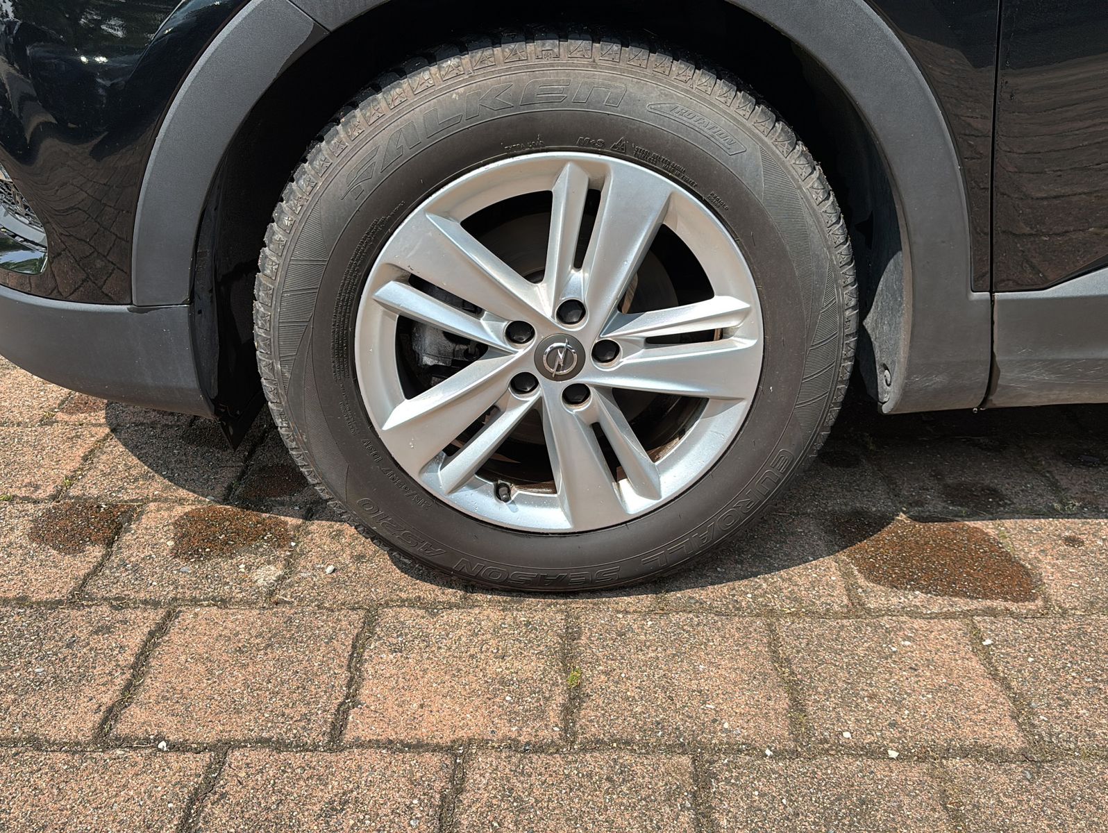 Fahrzeugabbildung Opel Grandland X 1.2 Turbo 96kW Edition Auto