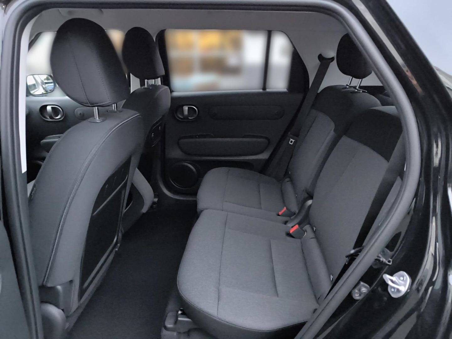 Fahrzeugabbildung Hyundai INSTER Elektro 42 kWh 97 PS Wärmepumpe Rückfahrk