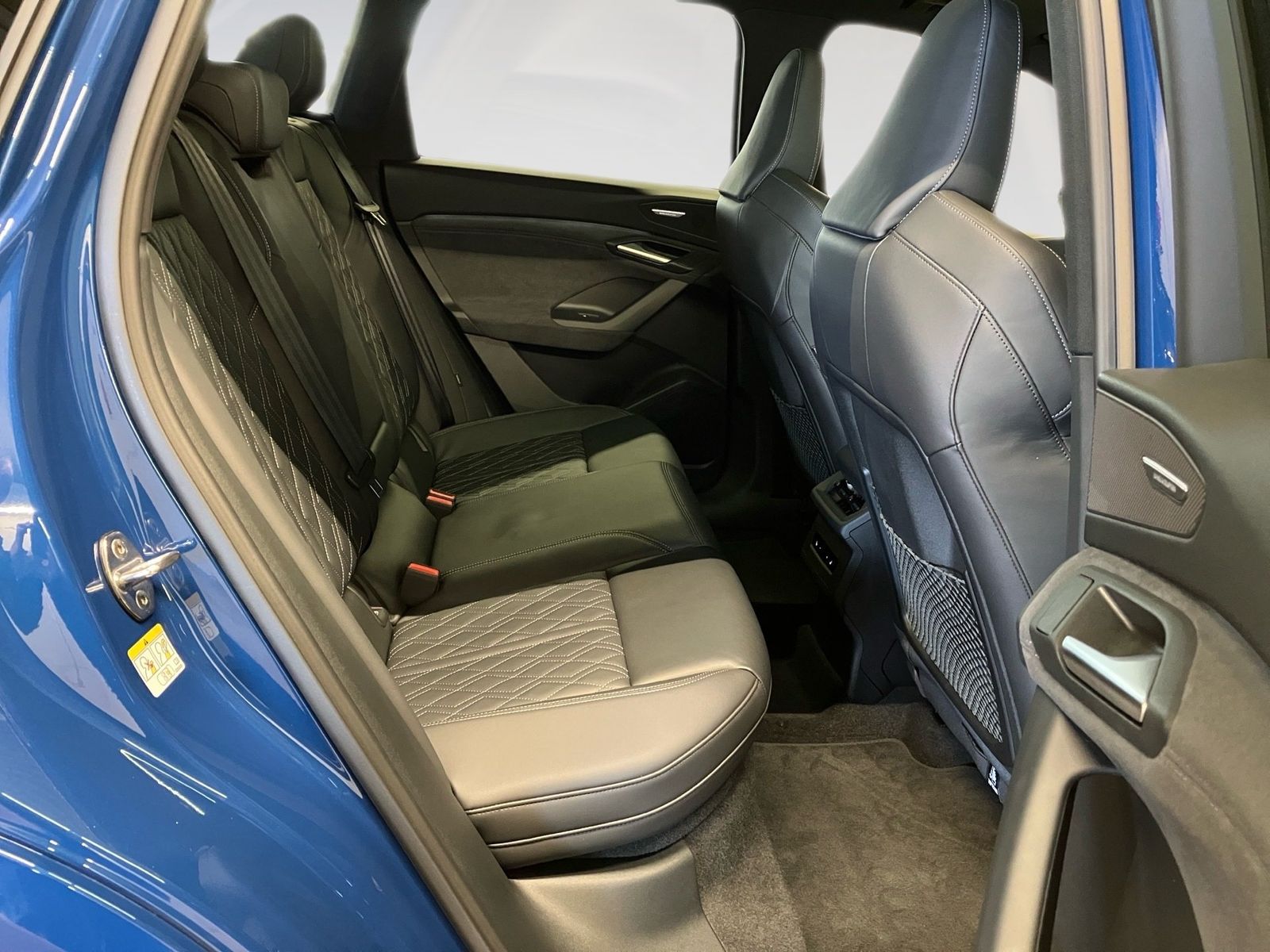 Audi SQ6 e-tron - Bild 10
