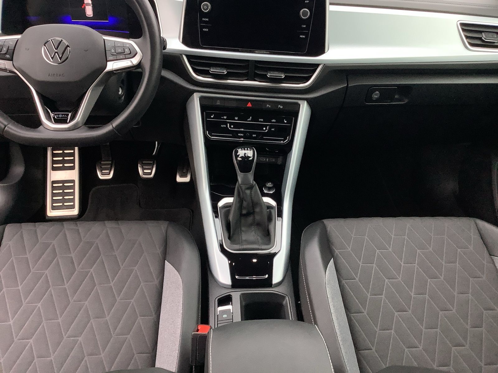 Volkswagen T-Roc - Bild 10