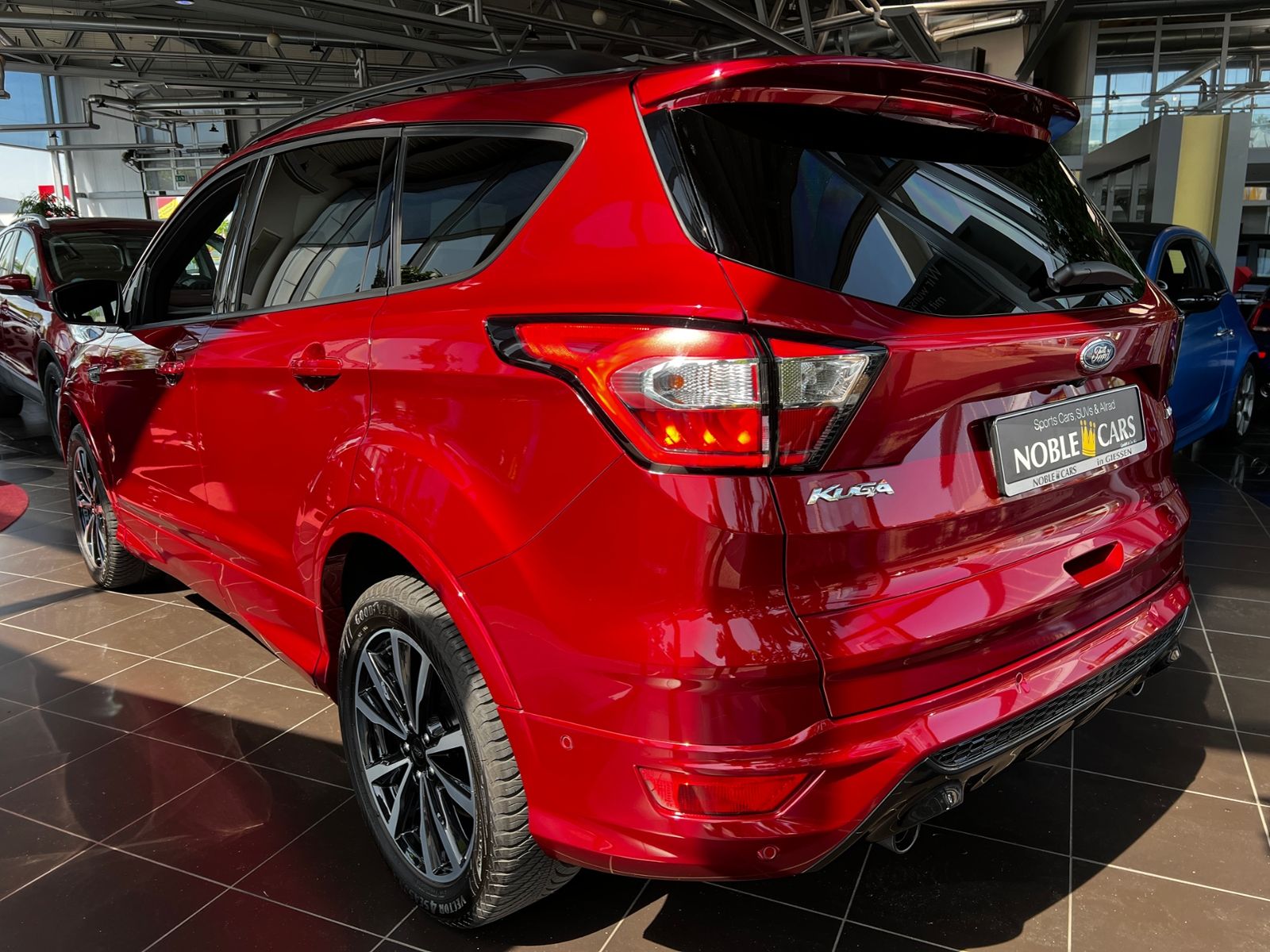 Fahrzeugabbildung Ford Kuga ST-Line Allrad RFK NAVI ALU