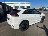 Mitsubishi Eclipse Cross Plus Select Hybrid 4WD - Mitsubishi Eclipse aus 2022